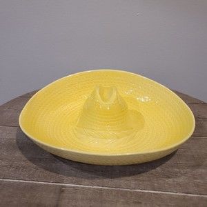 Rare Metlox Poppytrail Sombrero Ashtray Candy dish in all Yellow 9"